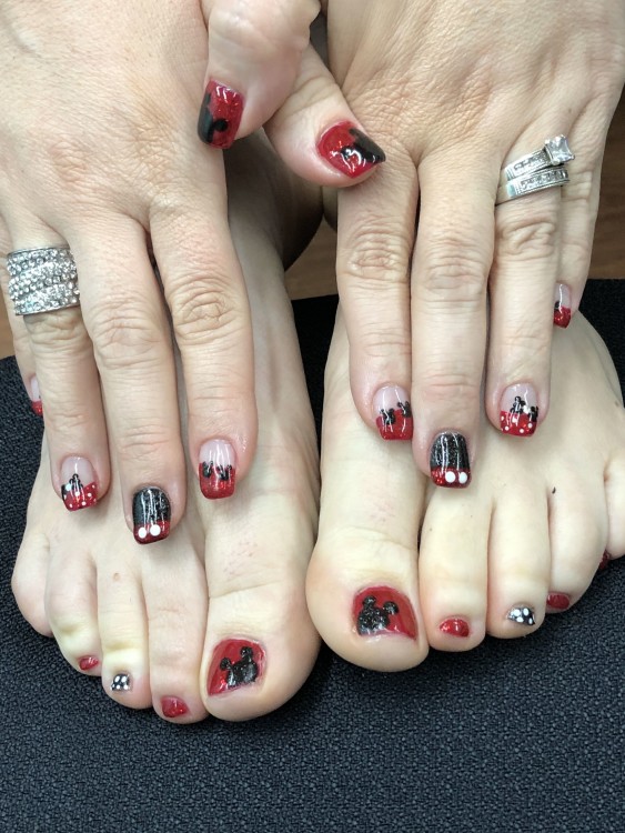 Designs 2017/2018 Mickey And Minnie Mouse Nails: Squaletto /coffin Mickey Minnie Mouse Nails With Gel